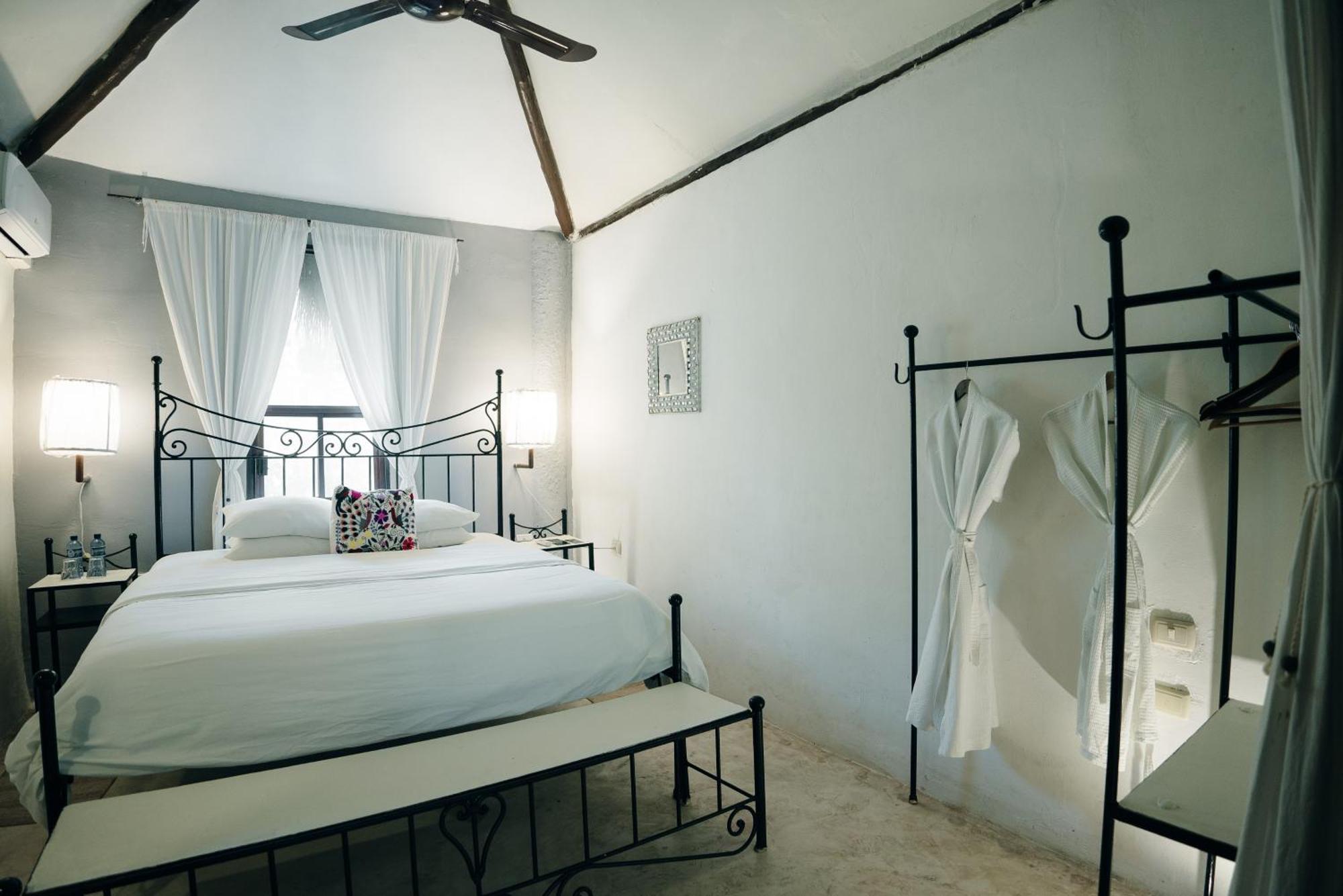 Piedra De Agua Palenque Hotel ภายนอก รูปภาพ